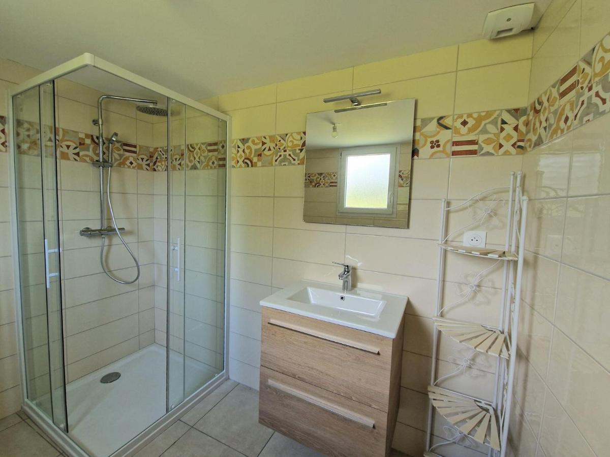 Holiday Home In The Countryside Near The Beach Guerlesquin エクステリア 写真